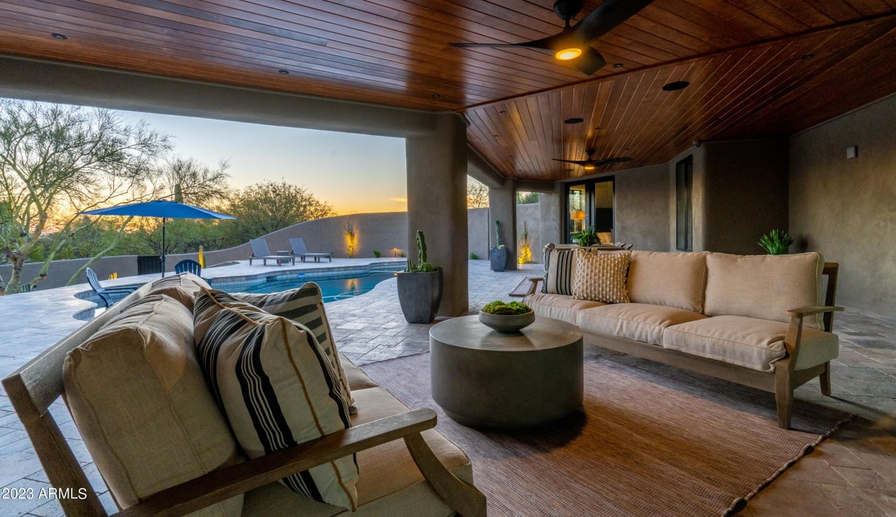 9387 E Adobe Dr