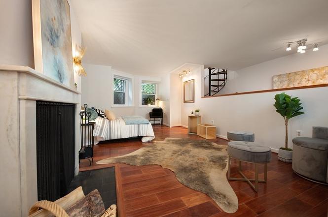 40 Commonwealth Ave D