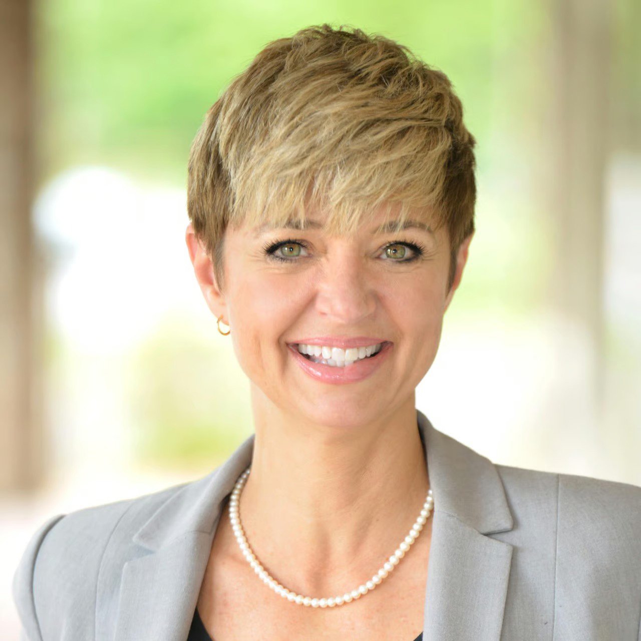 Deborah Morton Marietta, GA Real Estate Agent Headshot