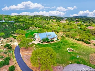 2904 Bison Ridge Dr