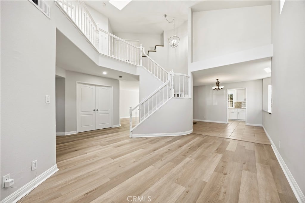 3129 San Helena Dr