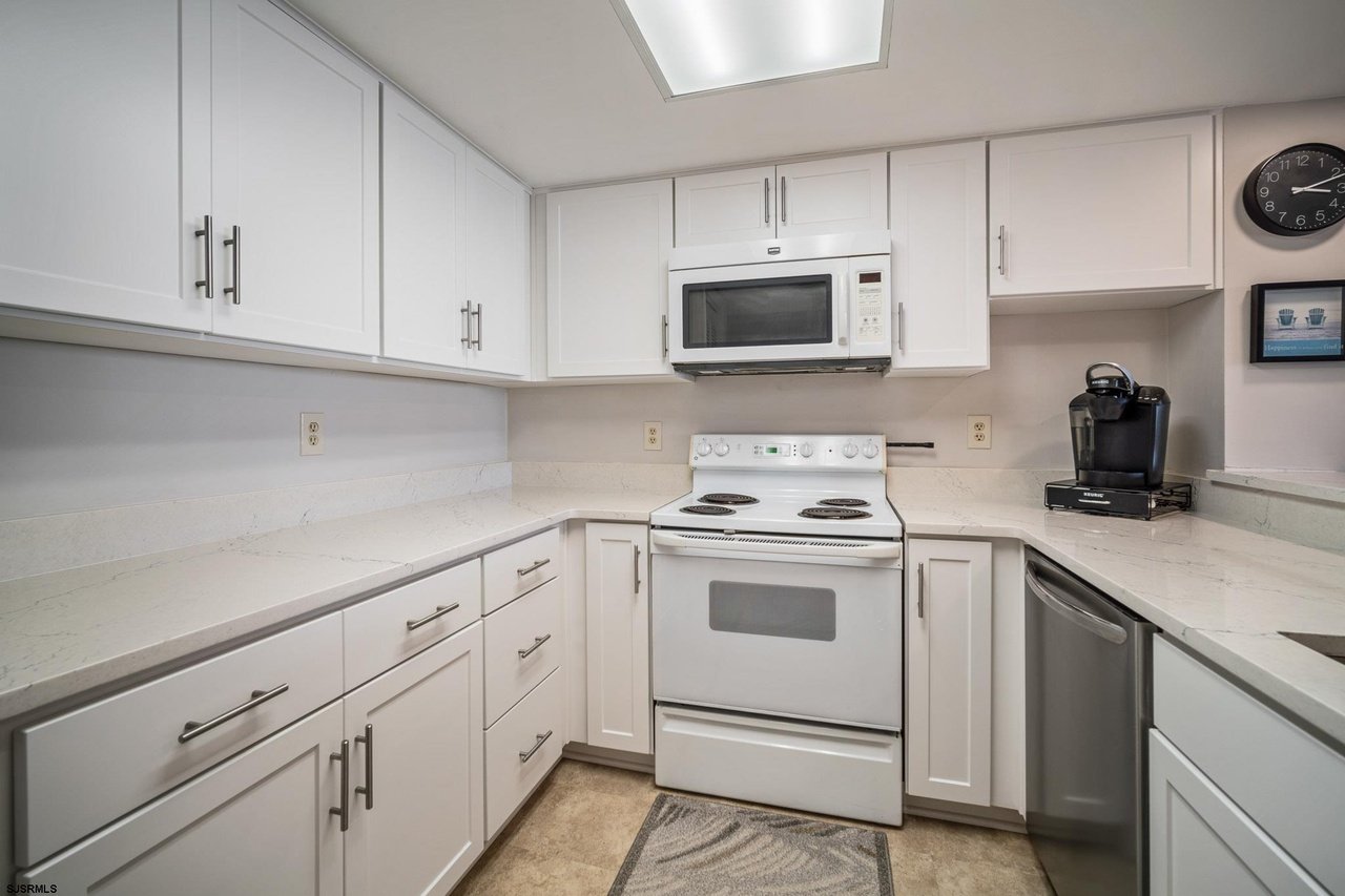 4540 W Brigantine Ave #N101