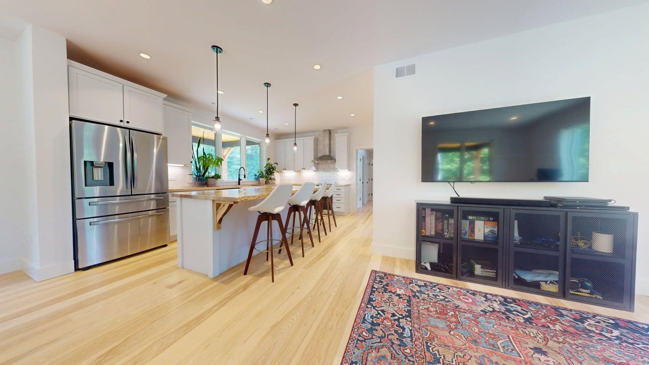 Modern Stratton Mountain Luxury 