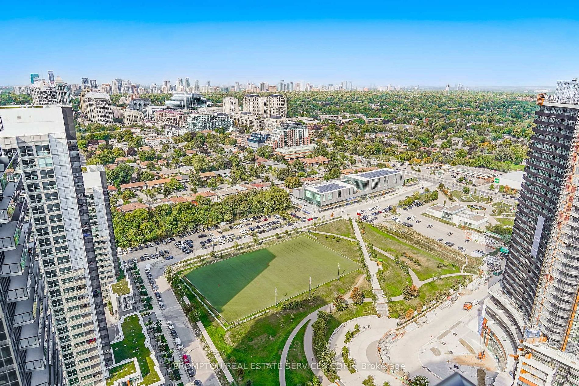 SEASONS CONDOS PENTHOUSE 