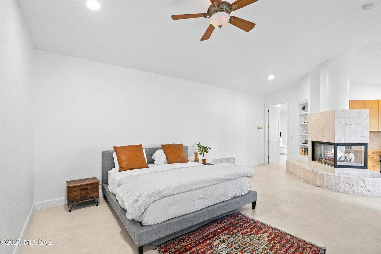 4141 N West Fernhill Cir