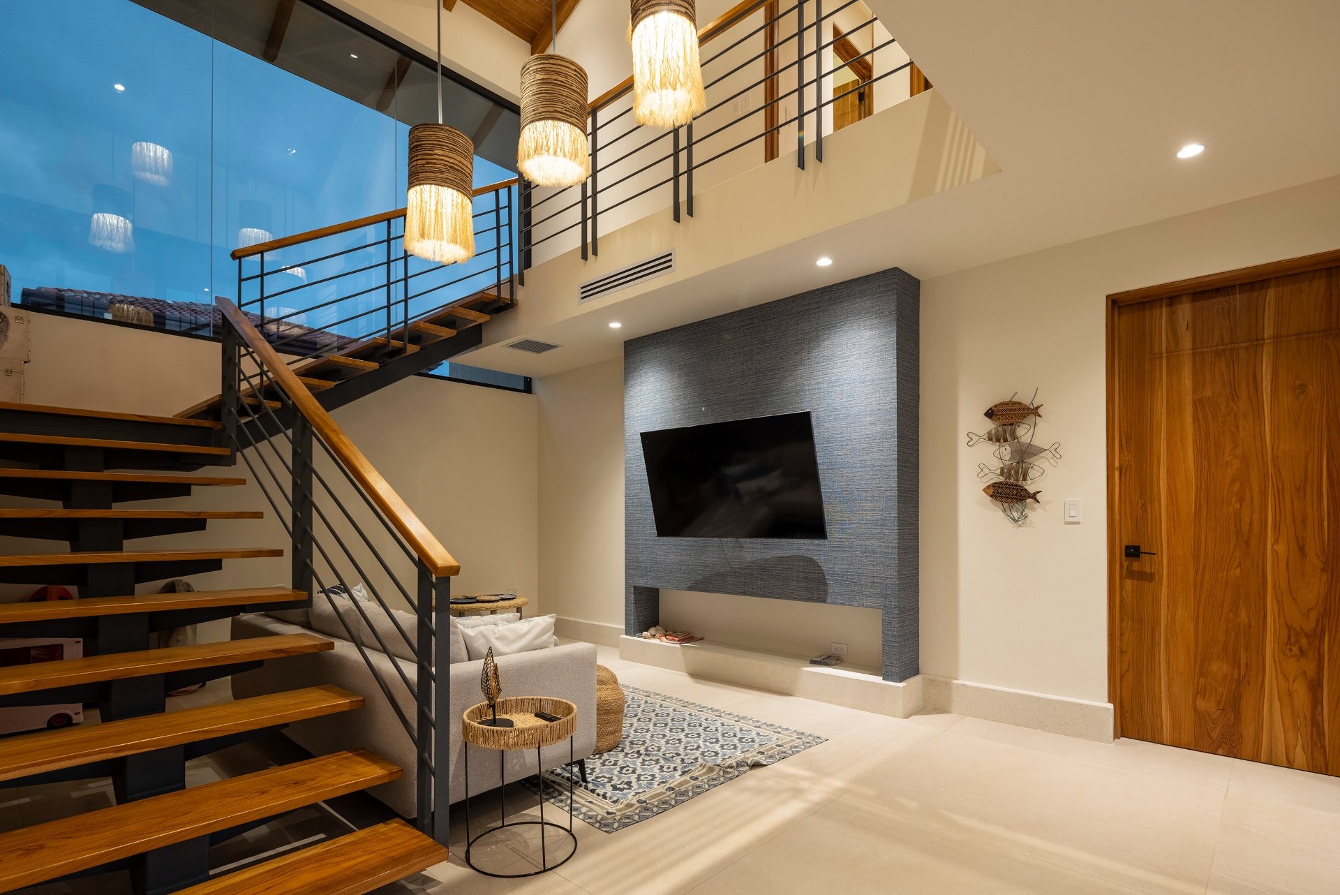 Casa Roacamar:  A Modern Coastal Sanctuary Steps from Playa Bonita