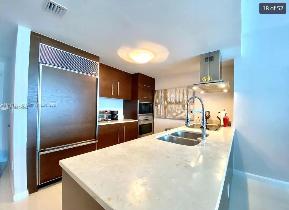 495 Brickell Ave Unit 1205