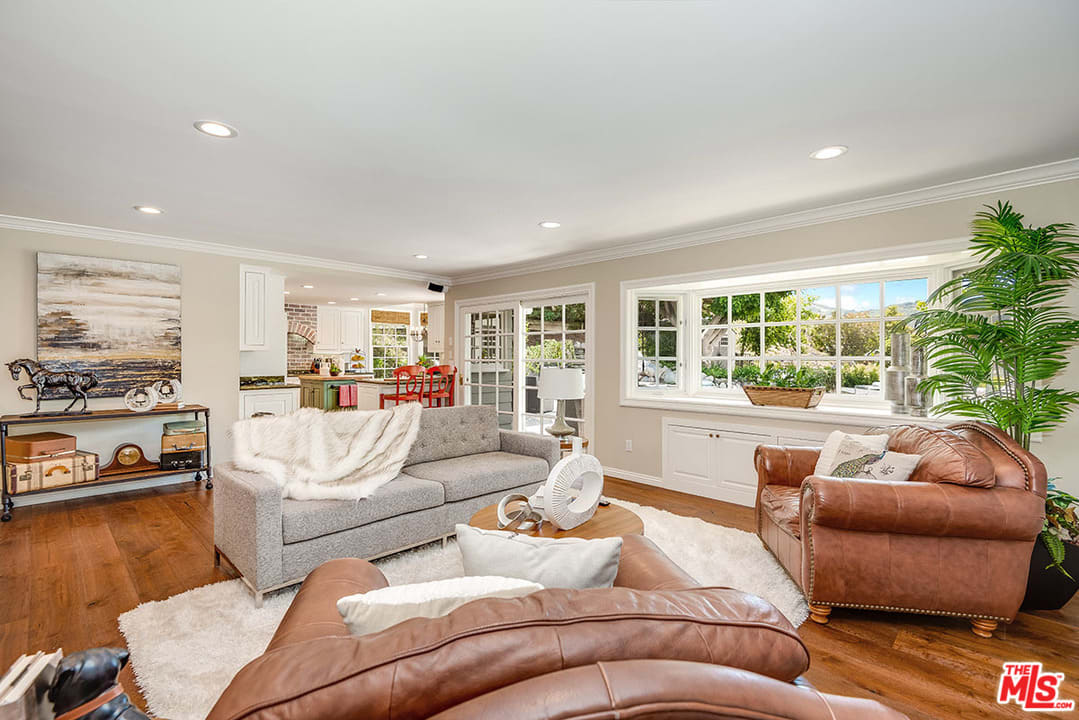 1822 Michael Ln
