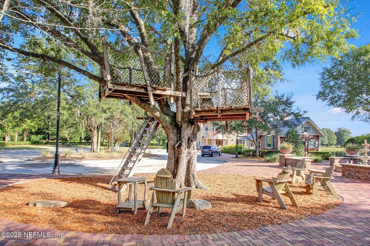 1479 Shadow Creek Dr