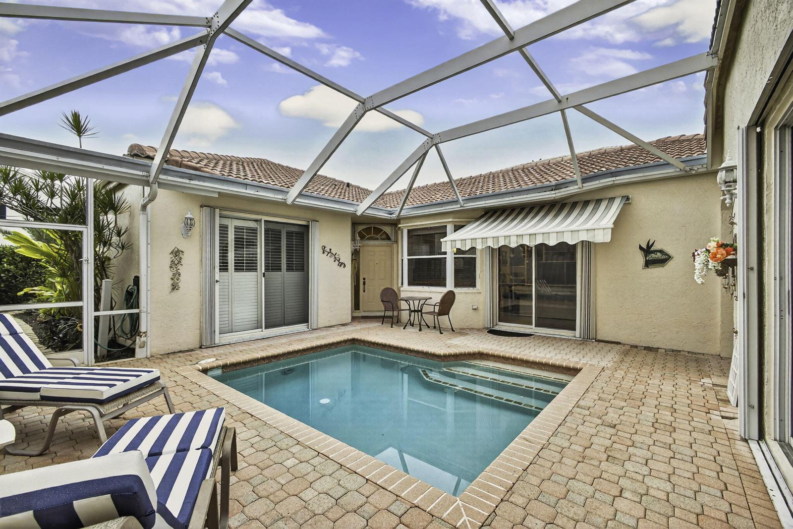 2085 Chagall Circle
