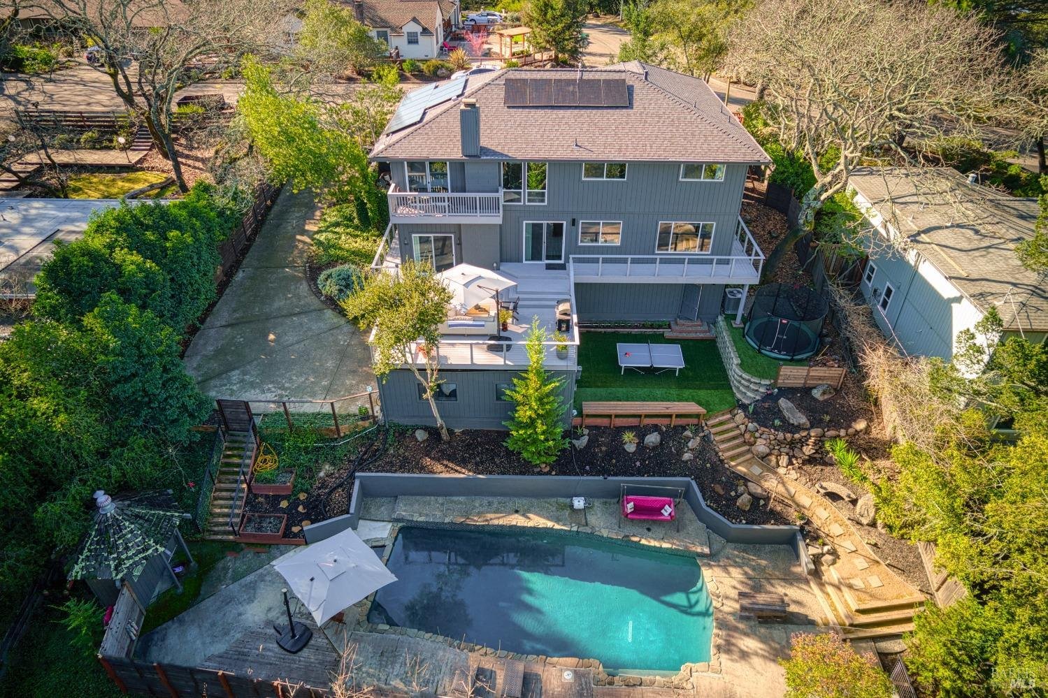 3654 Alta Vista Ave