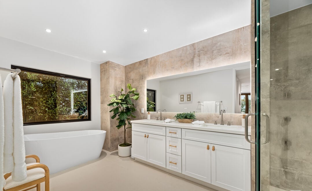 Zenith Estate, S La Jolla Ave, 90048