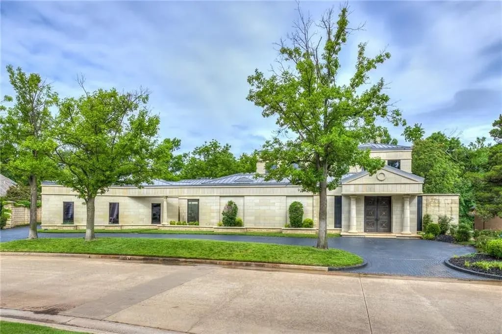 4813 Bocage Ln