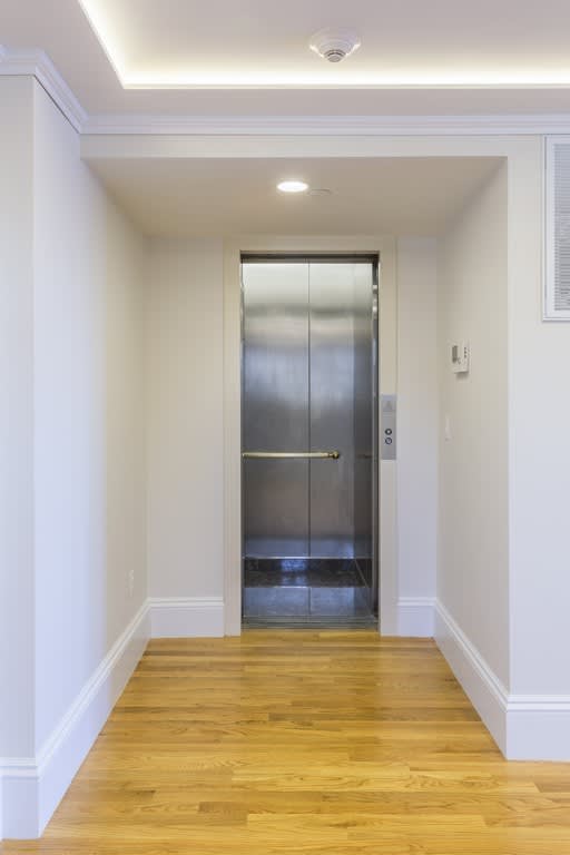101 Beacon St, Unit PH
