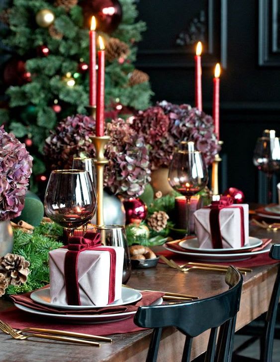 Table Setting Ideas for the Holidays!!