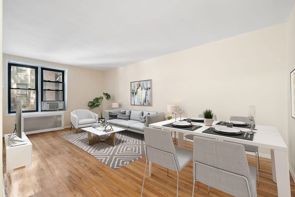 84-25 Elmhurst Ave, #1T