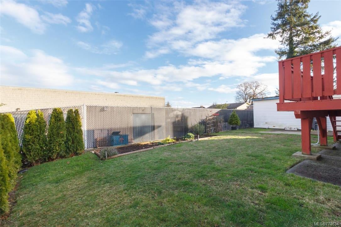 733 Porter Rd