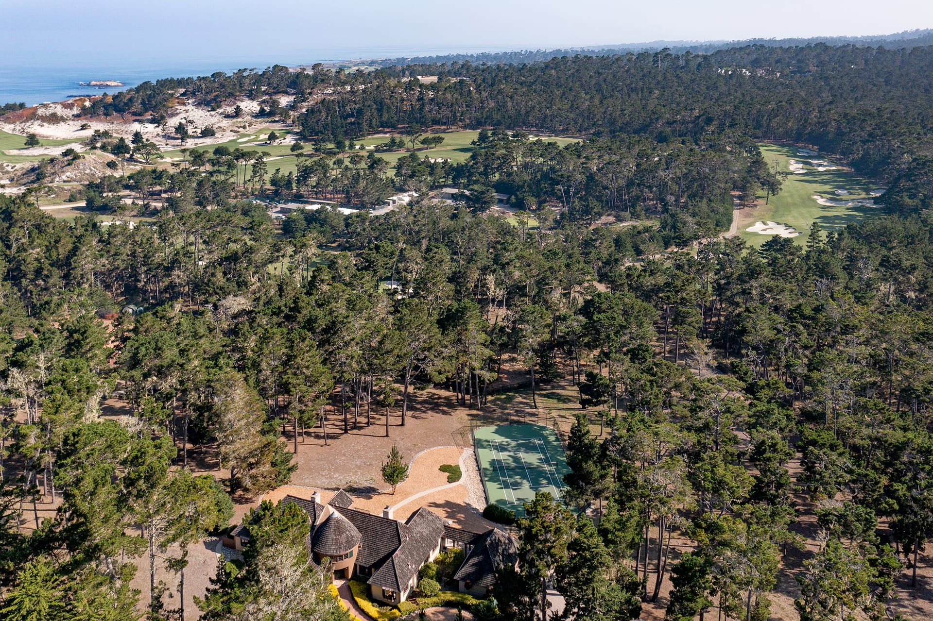 Pebble Beach Manor - 1263 Sombria Lane