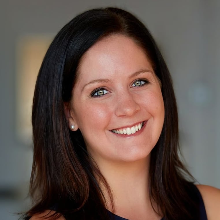 Jen Walling Scottsdale, AZ Real Estate Agent Headshot