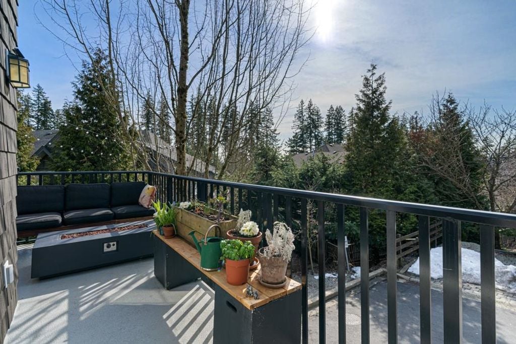 2200 Panorama Dr, #93