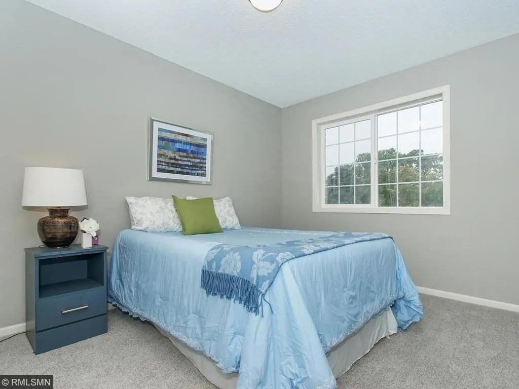 8785 Hastings Cir NE