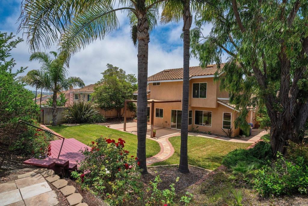 513 Shadow Tree Dr
