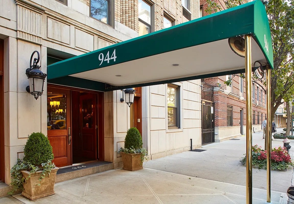 944 Park Avenue #5B