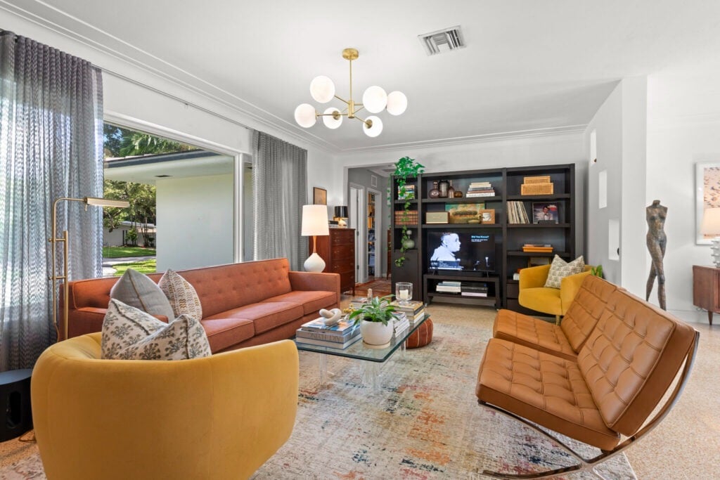 Miami Shores Stunner Lists by Daniel Falcon