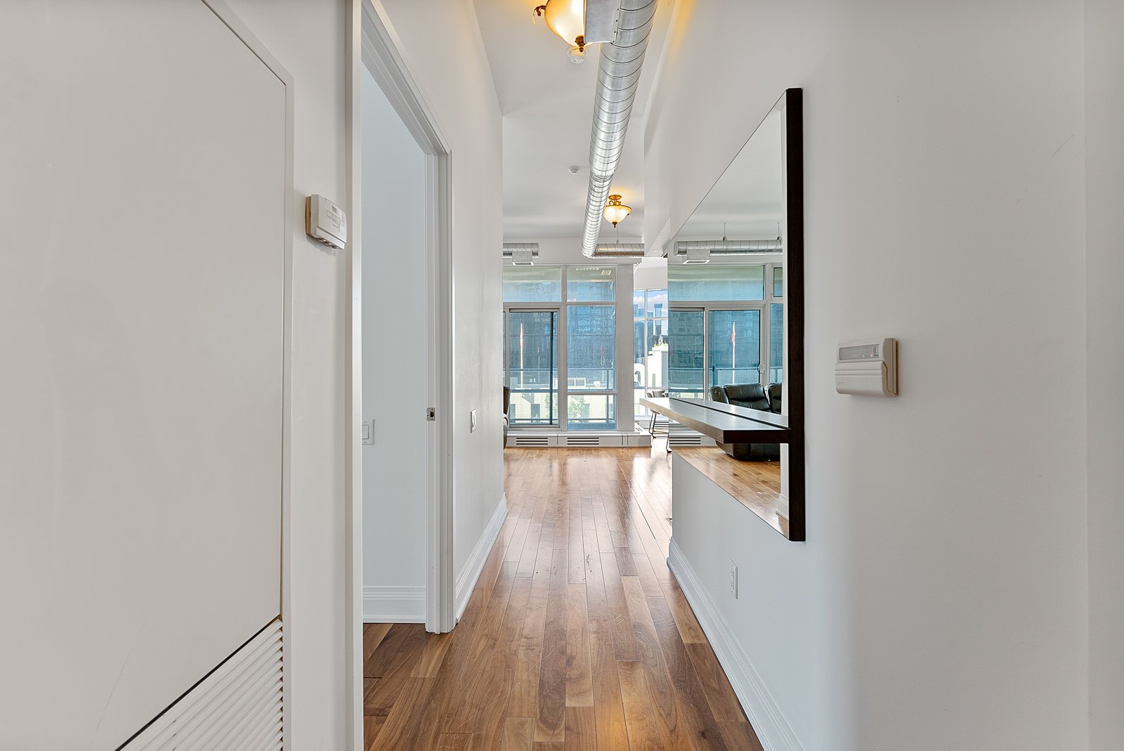 2191 Yonge Street Unit: L7