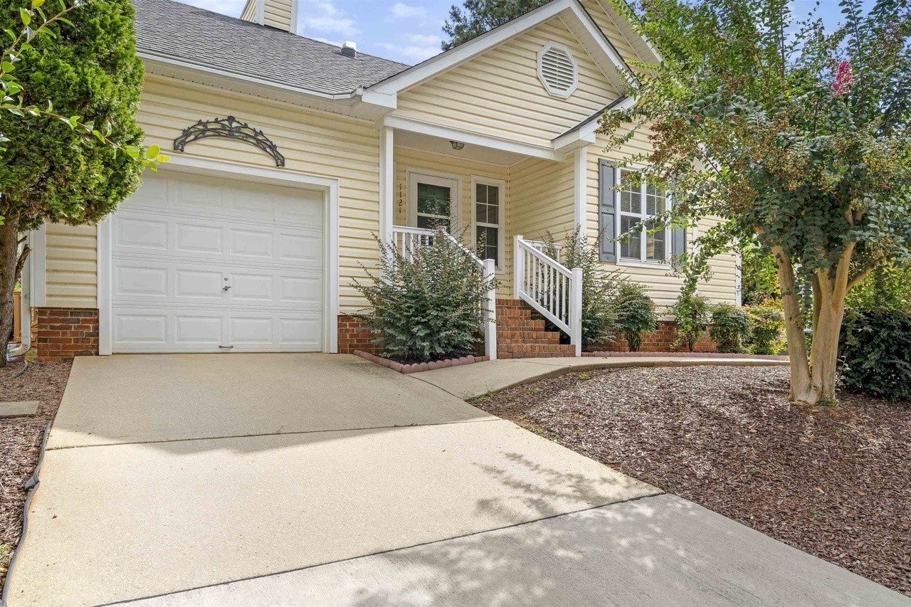1121 Stoneferry Ln