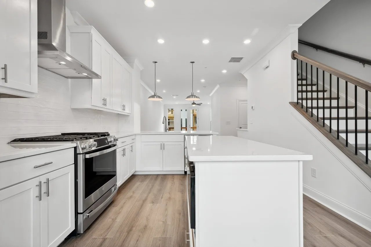 352 Olmstead Way, #28