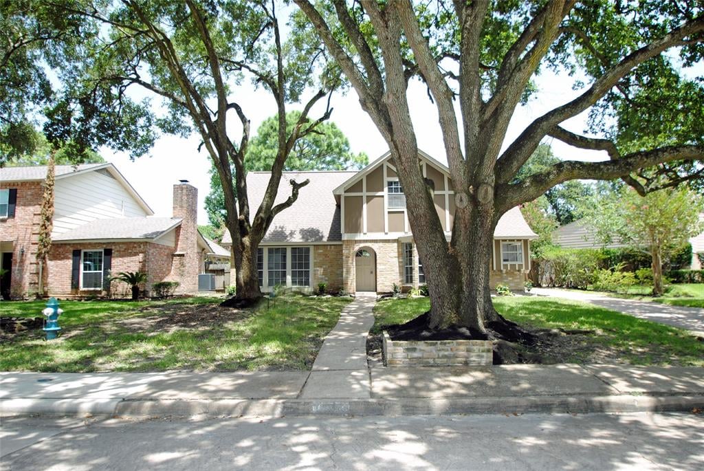 12130 Nova Dr