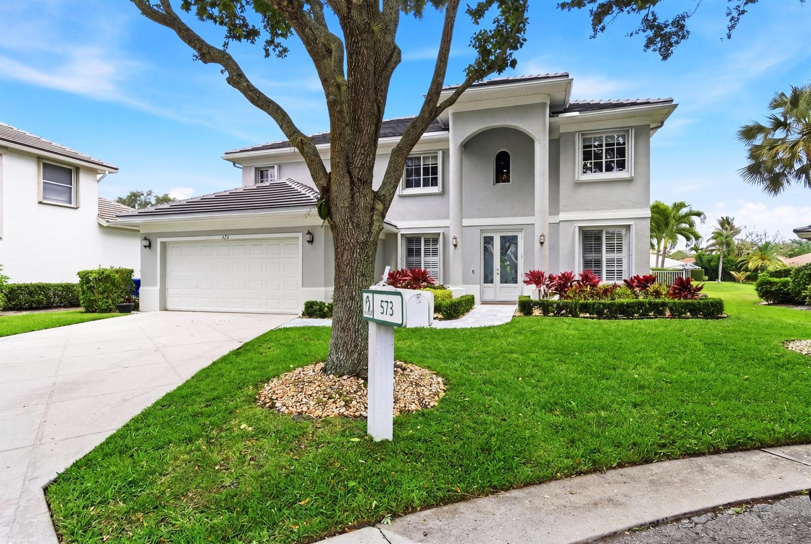 573 Cocoplum Drive, E