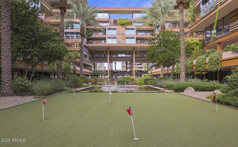 7131 E Rancho Vista Dr, #3004