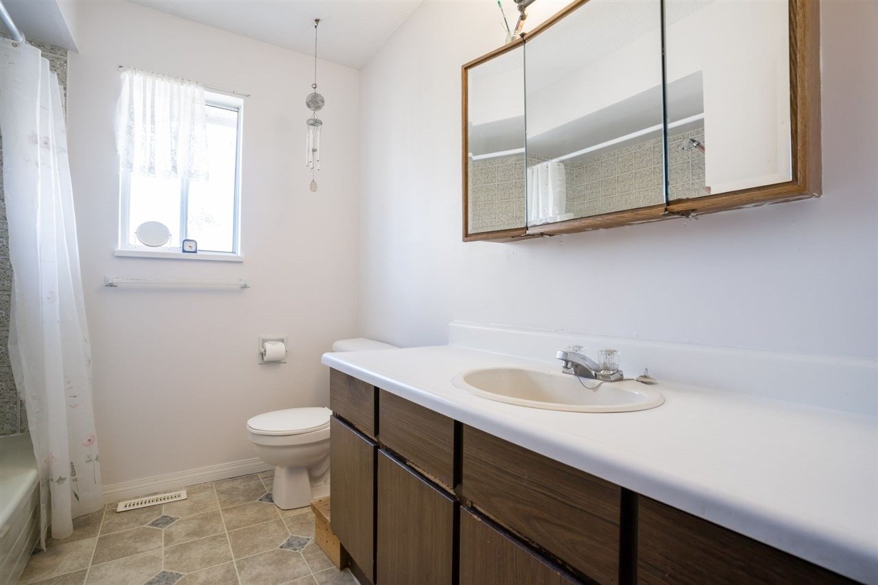 3440 Springthorne Cres