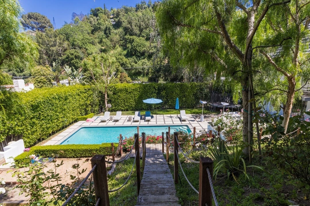 Pinnacle Estate, Wonderland Ave, 90046