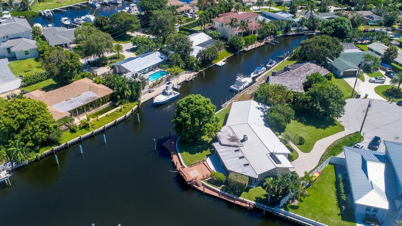 14095 Port Cir