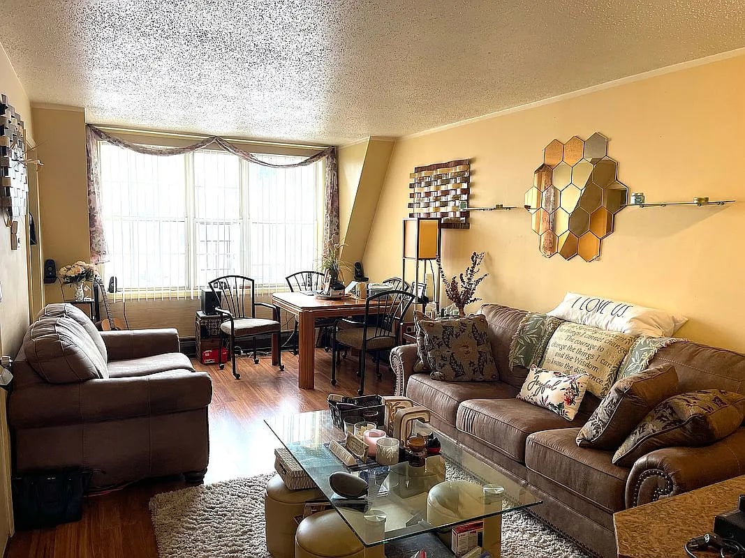 107-10 Guy R Brewer Blvd #R