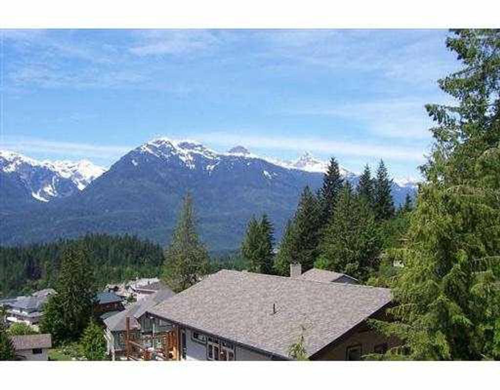 1007 Tobermory Wy