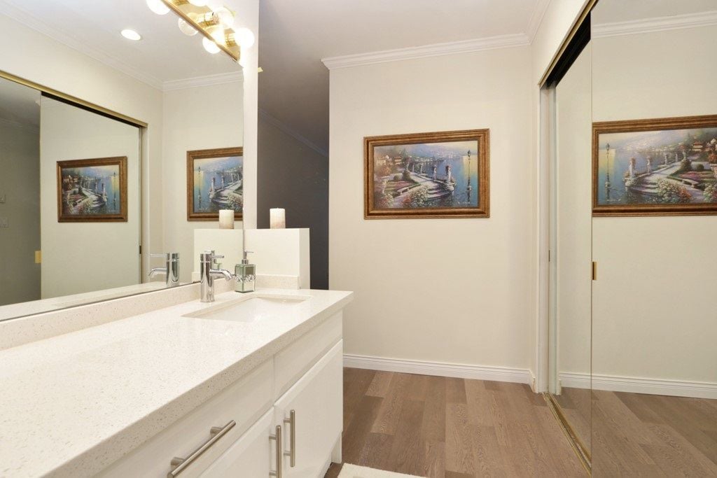 2800 Chesterfield Ave, #210
