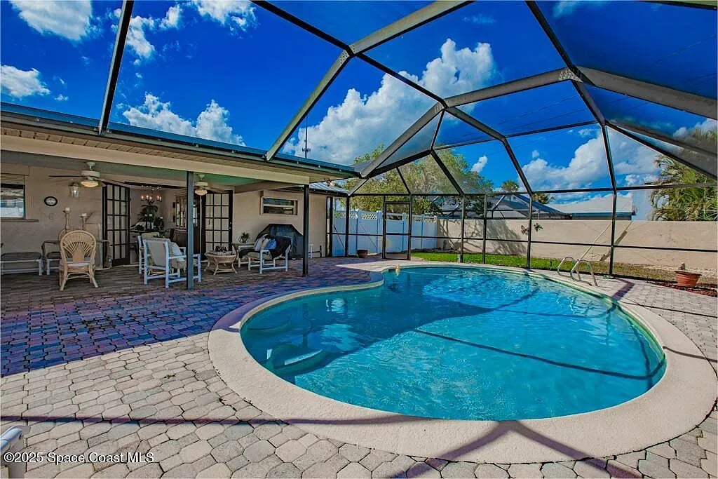 140 Satellite Ave