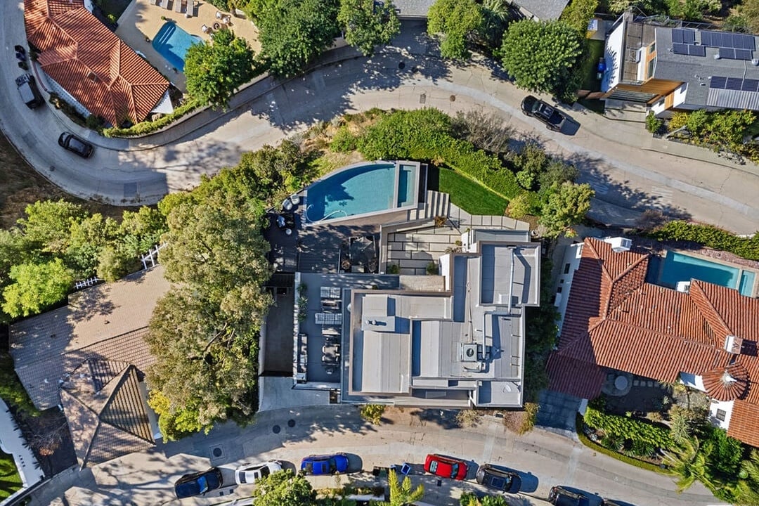 Pristine Lodge