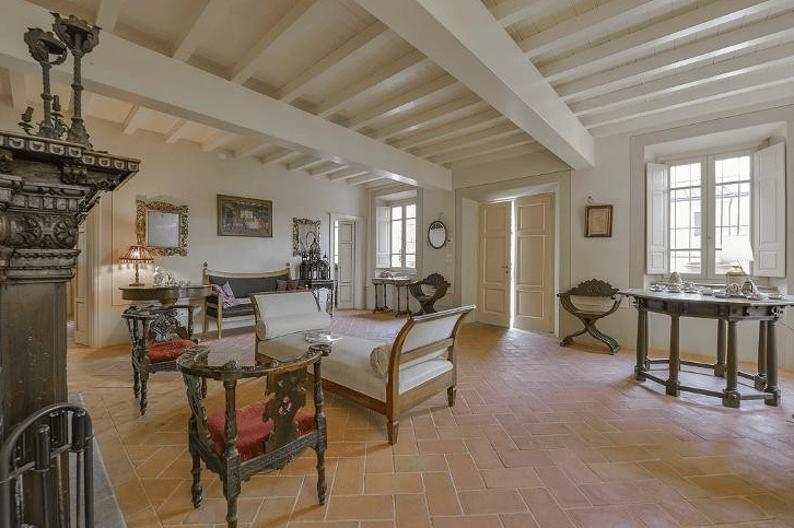 Charming Villa for Sale in Tuscany