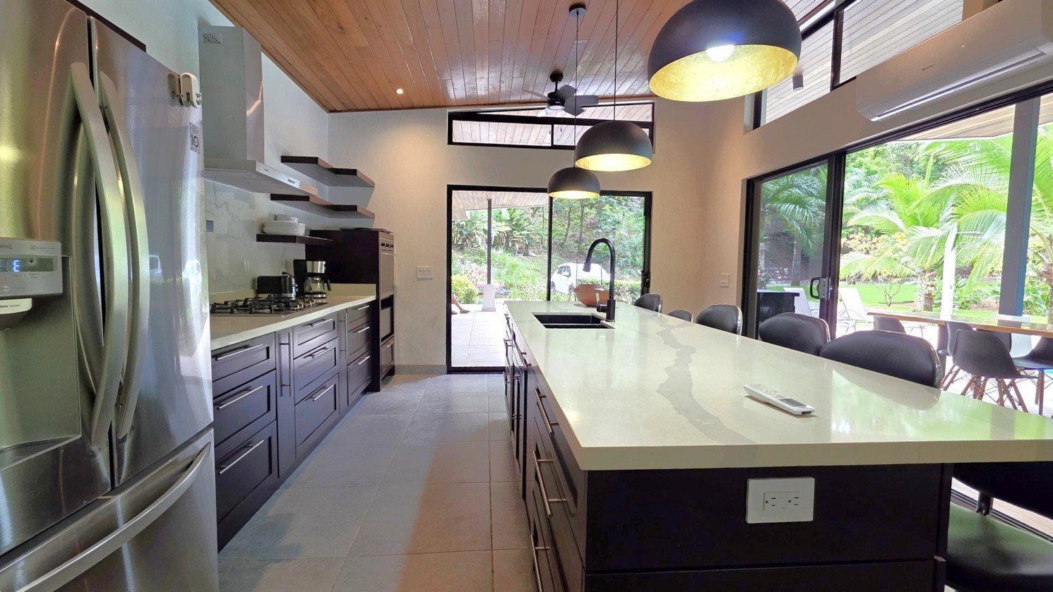 Refreshing Riverfront Retreat in Ojochal