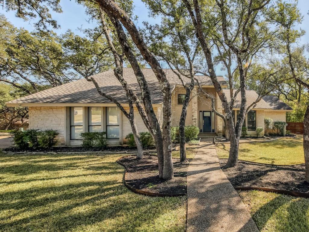 1801 Trevino Dr