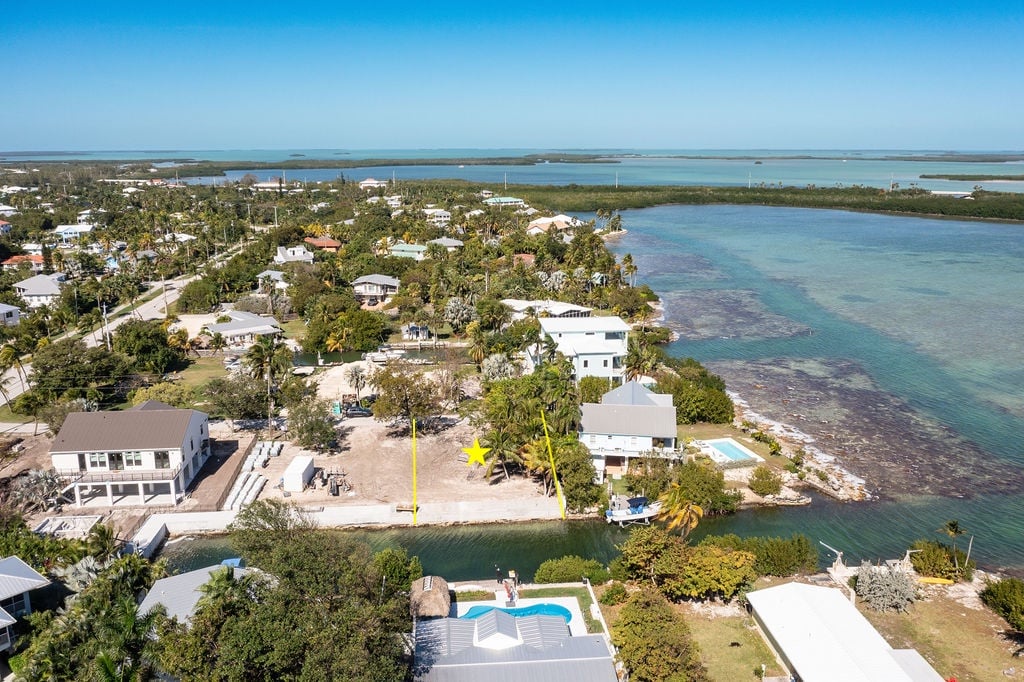 17230 Angelfish Lane