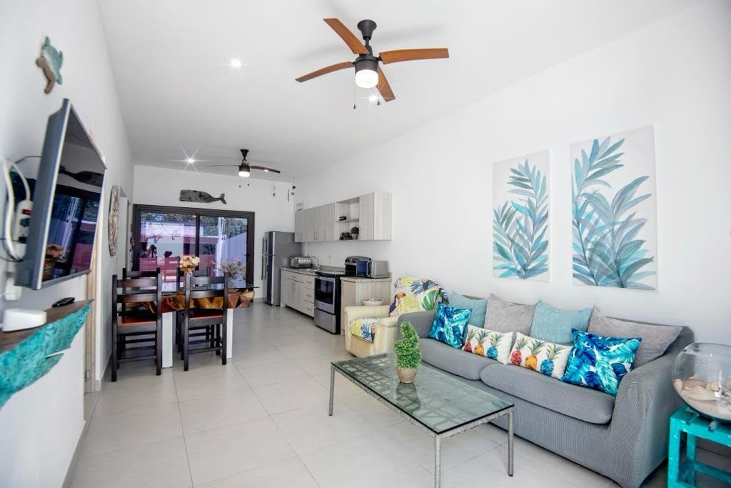Casa Bosque del Mar Jaco Beach