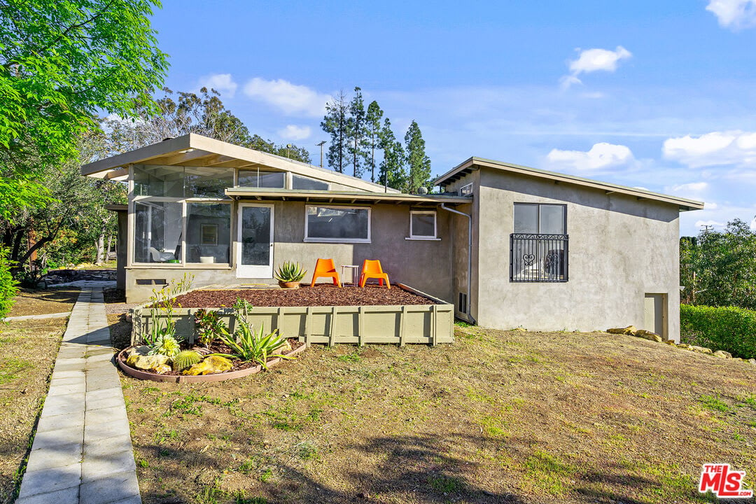 The Karl Howenstein Residence in Pasadena