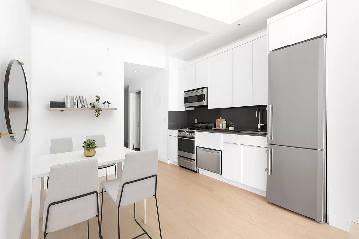 116 John Street, Apt 1905