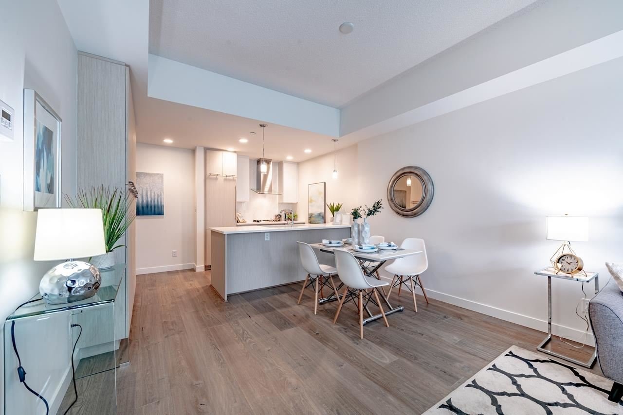 113-5077 Cambie St